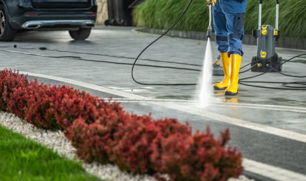 Best Playground Equipment Cleaning  in Mission Hills, CA